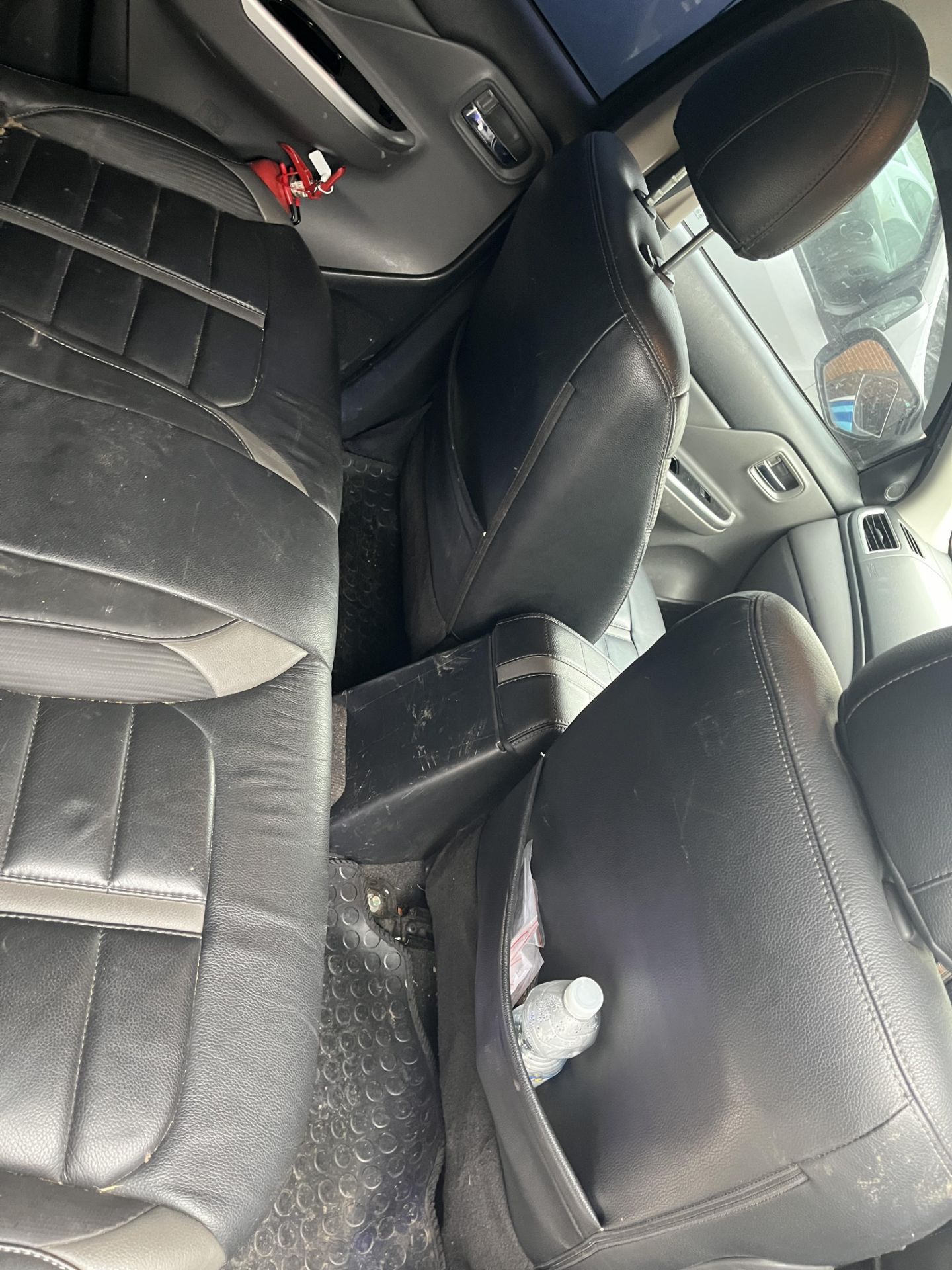 Mitusbishi L200 Barbarian Four Wheel Drive Double Cab Diesel Auto Car Registration Plate: DL18 SVO - Image 8 of 13