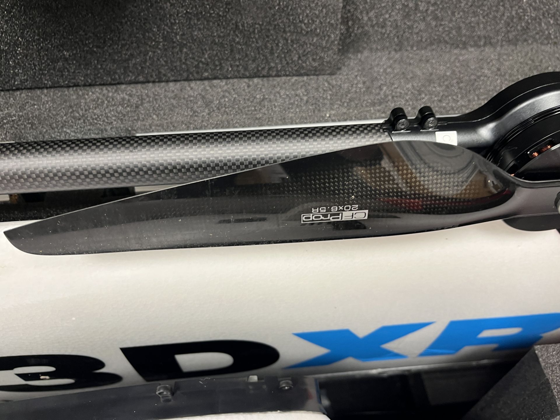 3DXR Unmanned Wing Drone with Flight Case. LOCATION: Overton - Image 4 of 4