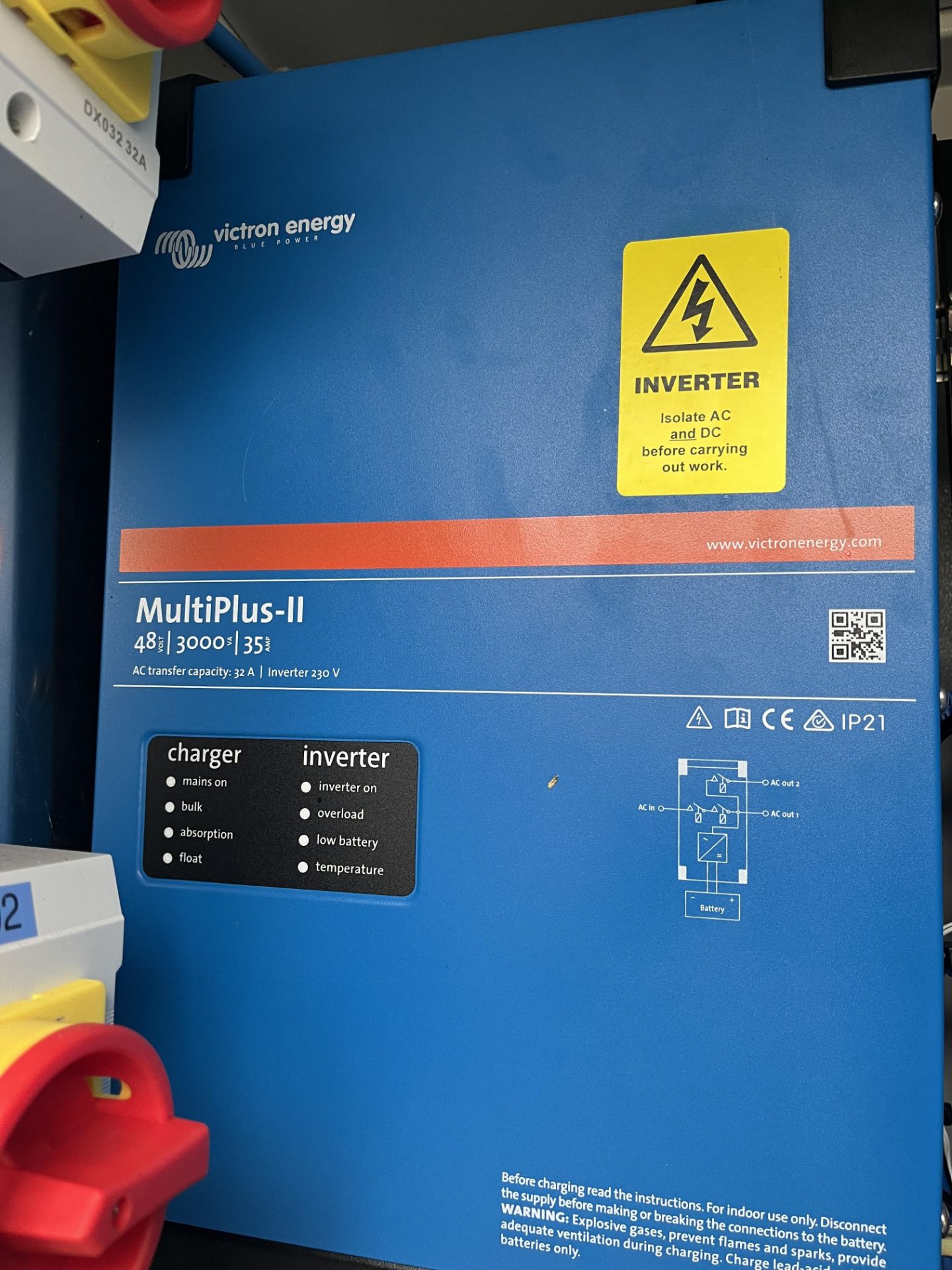 Cabinet Comprising 3 x Pylontech US3000C Power Packs, Victron Energy MPPT 250 / 60 TR Smart Solar Ch - Image 4 of 9