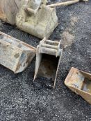 1: STRICKLAND, 290mm Trench Bucket, 35mm Dia.