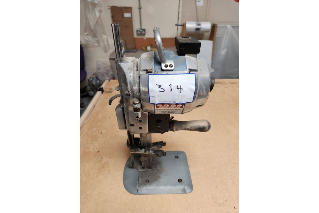 Eastman Blue Streak Fabric Cutter - Image 1 of 2