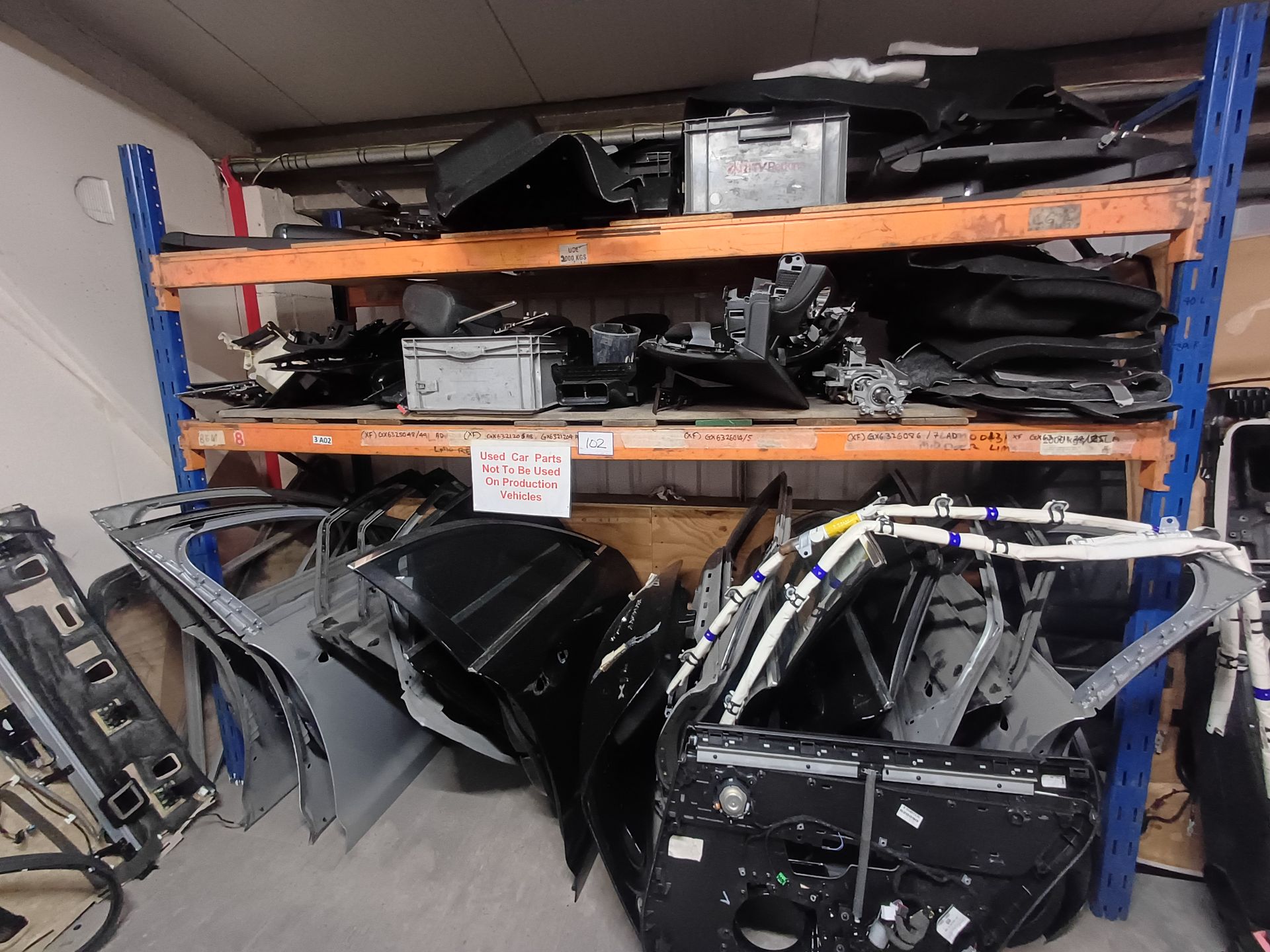 1, 2 Bays racking to include assorted Jaguar XJ & XF spares as photos - Image 3 of 3