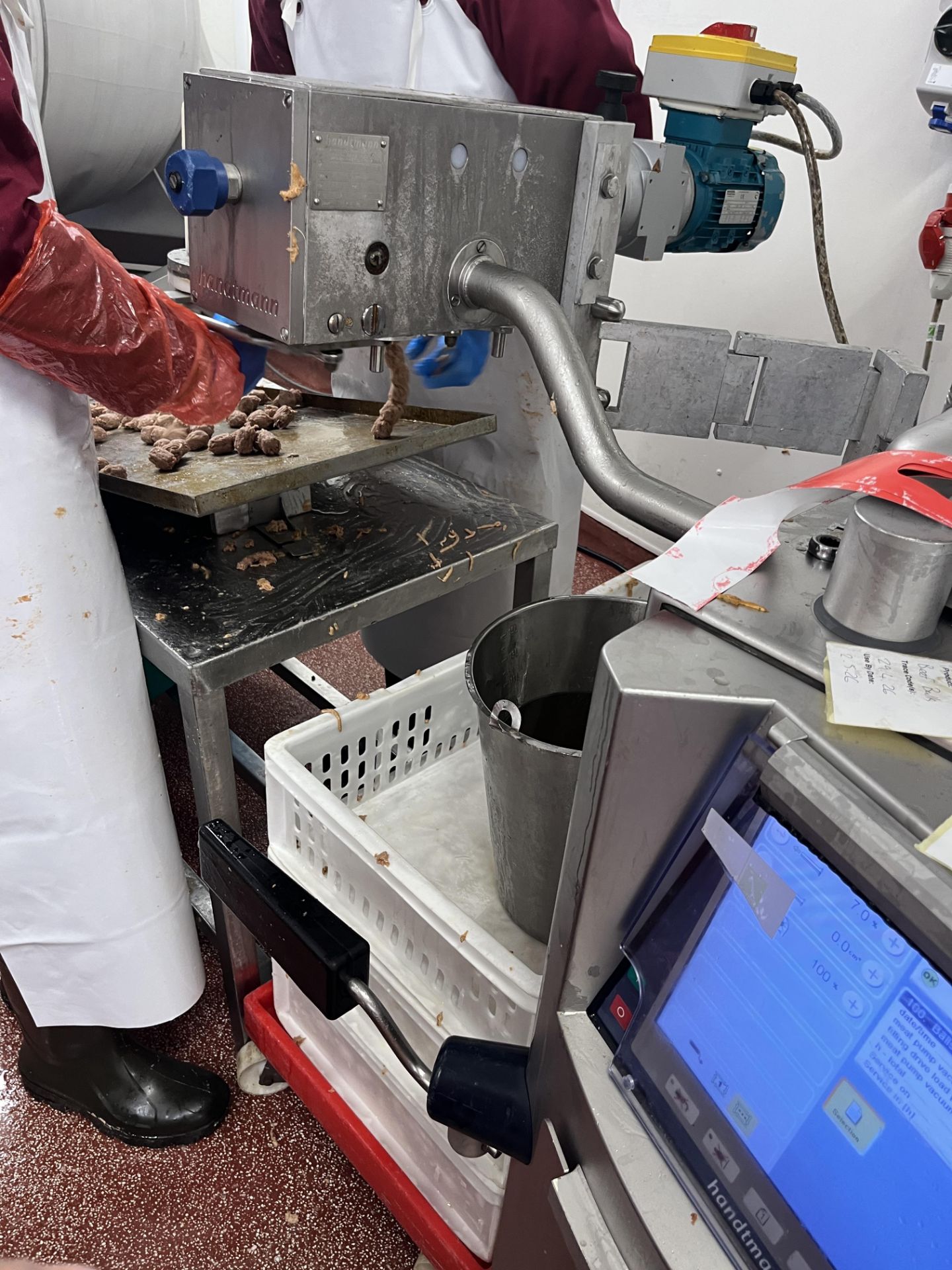 Handtmann VF612 Vacuum Forming Machine With Bin Lifter and Ball Forming Attachement - Image 3 of 9