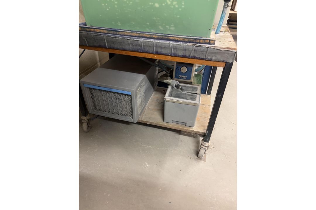 Laboratory Oven with Water Cooling Unit - Image 3 of 3