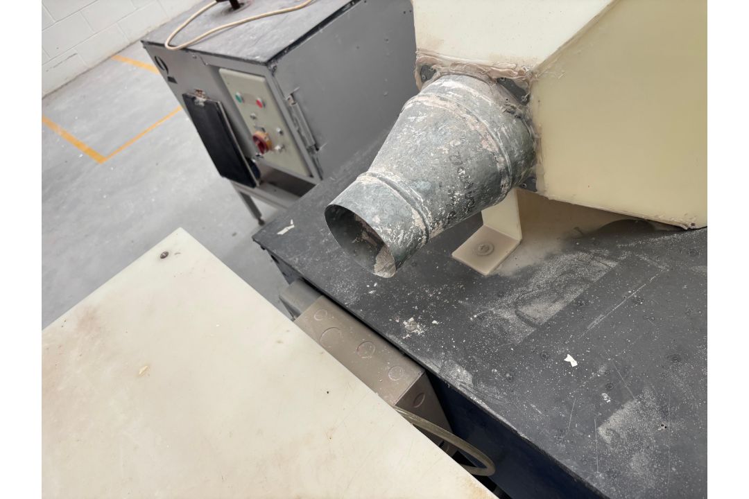 Extraction Bench - Image 3 of 3