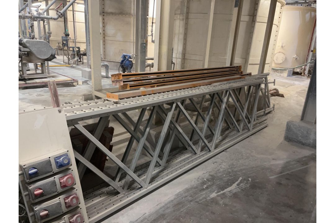 A Quantity of Boltless Pallet Racking Ccomprising:  14 End Frames; 50 Cross Beams - Image 3 of 3