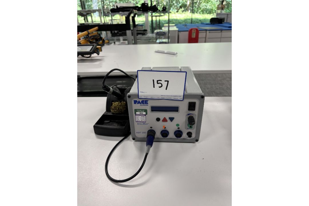 Pace Worldwide MBT 350 Intelliheat Soldering Rework System, Serial Number : 020-098-A-009-43504