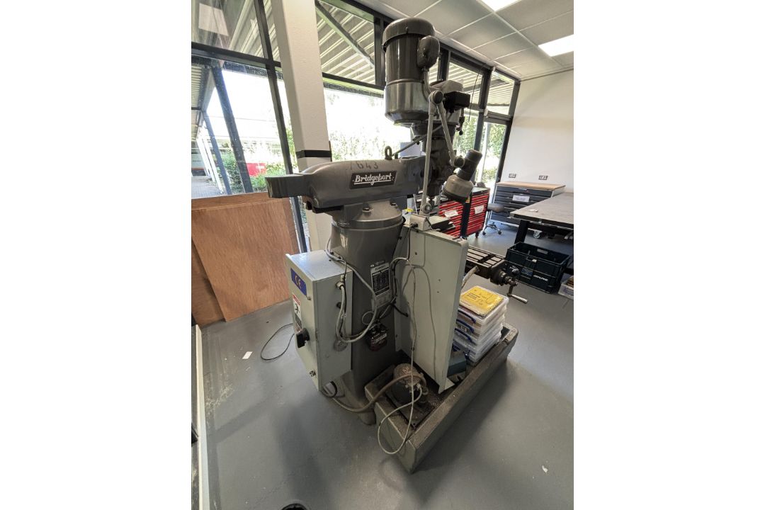 1: Bridgeport , Series 1 Vertical Turret Milling Machine With Heidenhain Digital Reader, 6in Machin - Image 3 of 4