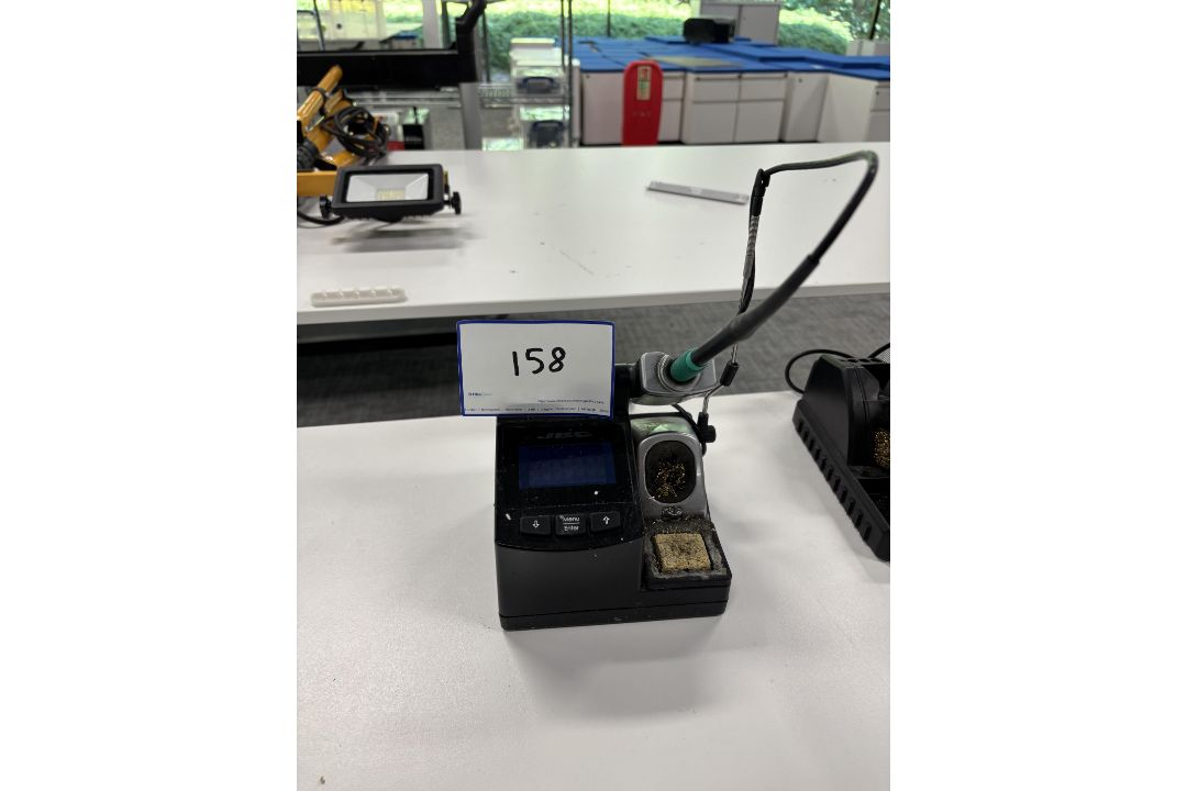 JBC CD-2SE Precision Soldering Station , Serial Number : 192606-011 (2017)