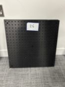 1: Thorlabs , MB4545/M, 450mm x 450mm Aluminium Optical Breadboard