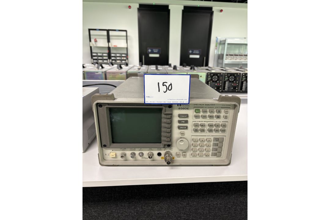HP 8560E 30 Hz-2.9 Ghz, Spectrum Analyser, Serial Number : 3432A01216
