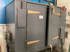 1: Unknown, Electric Oven, Internal Dimensions 140cm x 85cm x 90cm