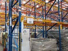 Selective type cargo rack