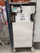 Lote de (50) estantes moviles