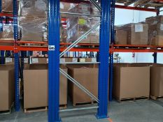 Selective type cargo rack