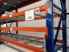 Selective type cargo rack