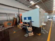 Plastics Injection Machine