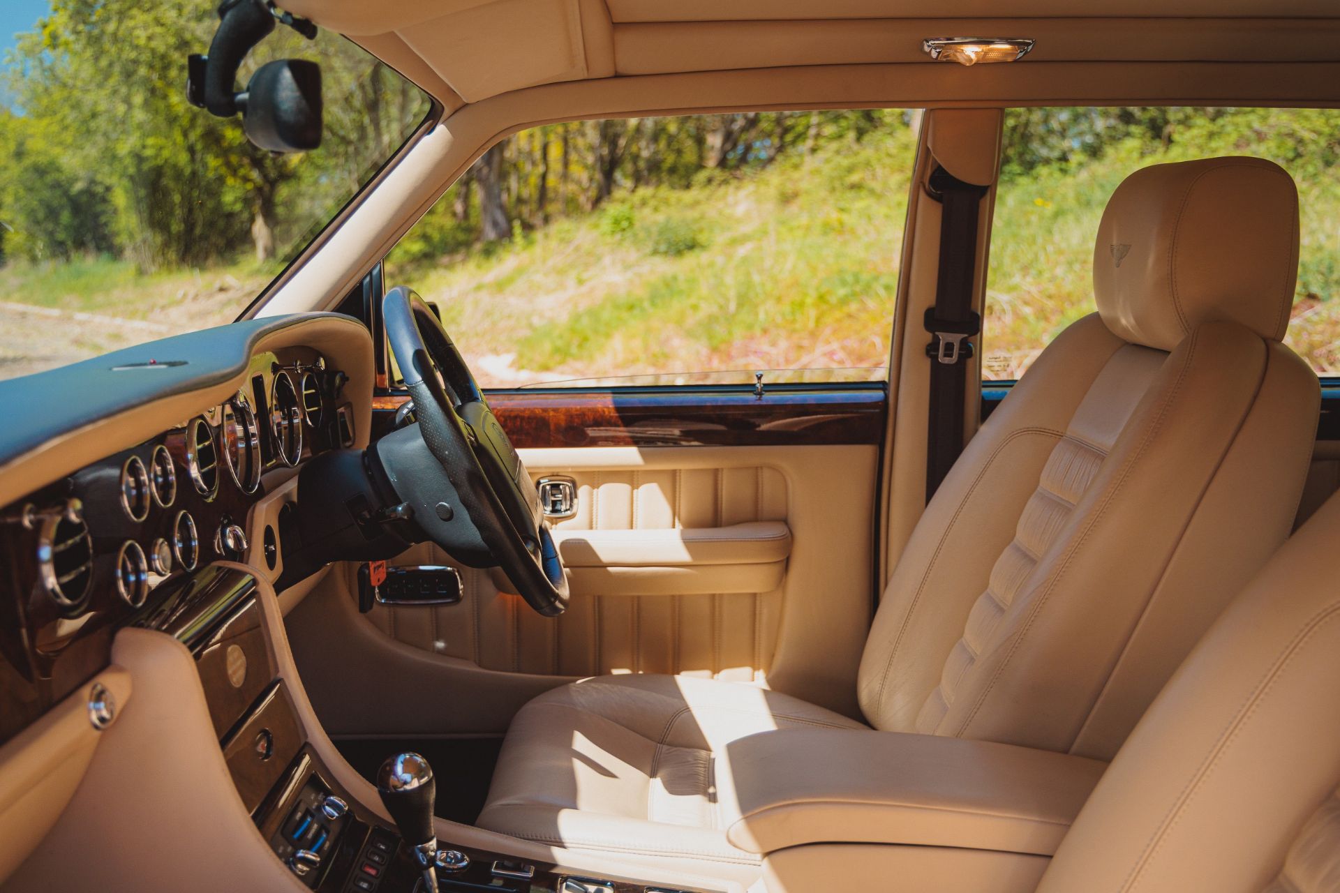 1998 Bentley Brooklands R Mulliner Offered From The Continental Performance Collection - 98 of 100 - Image 56 of 73