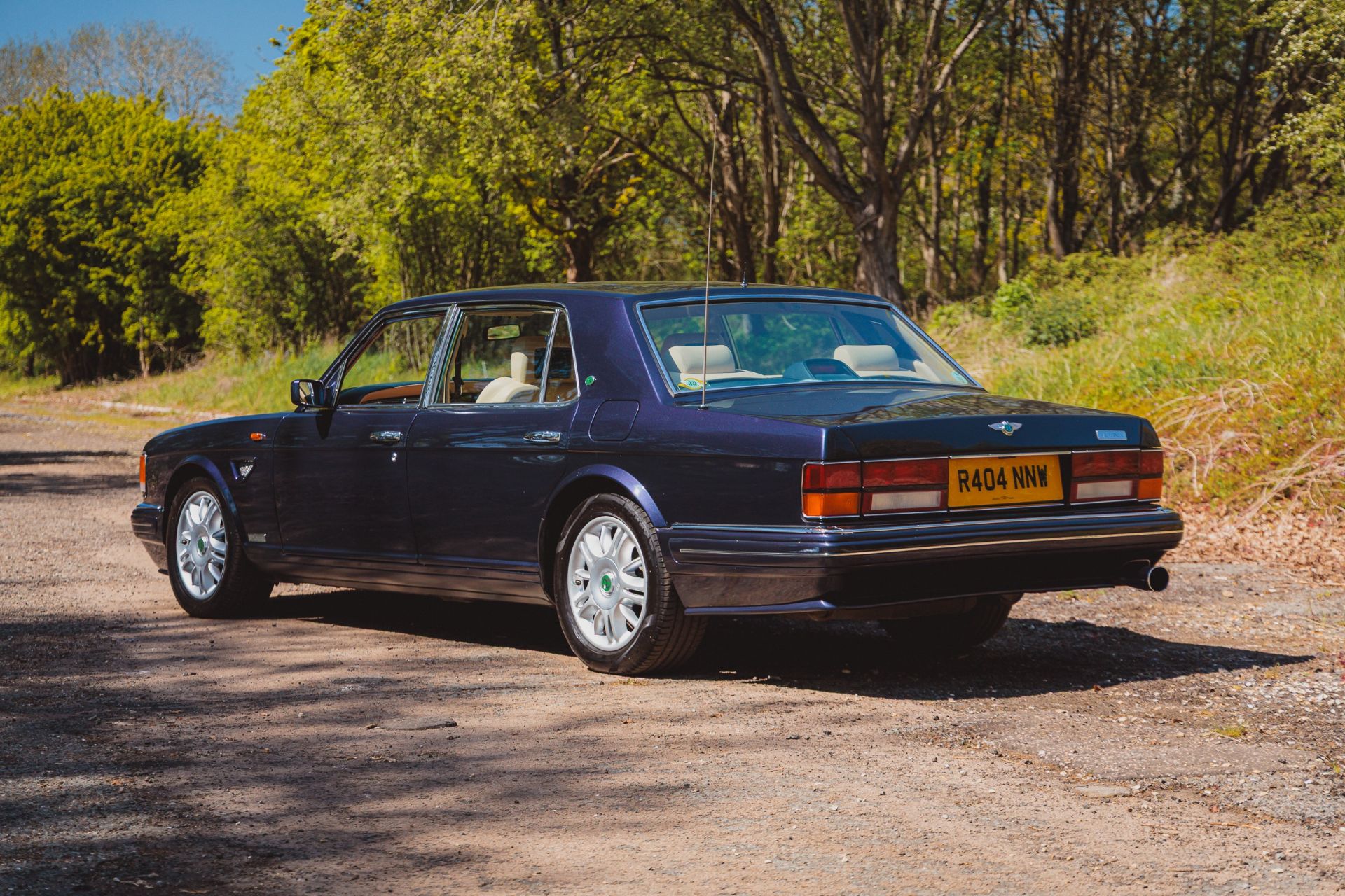 1998 Bentley Brooklands R Mulliner Offered From The Continental Performance Collection - 98 of 100 - Image 33 of 73