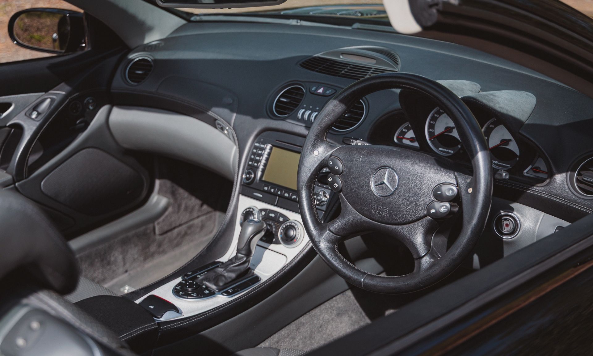 2004 Mercedes-Benz SL55 AMG F1 Performance Pack Offered From The Continental Performance Collection - Image 4 of 29