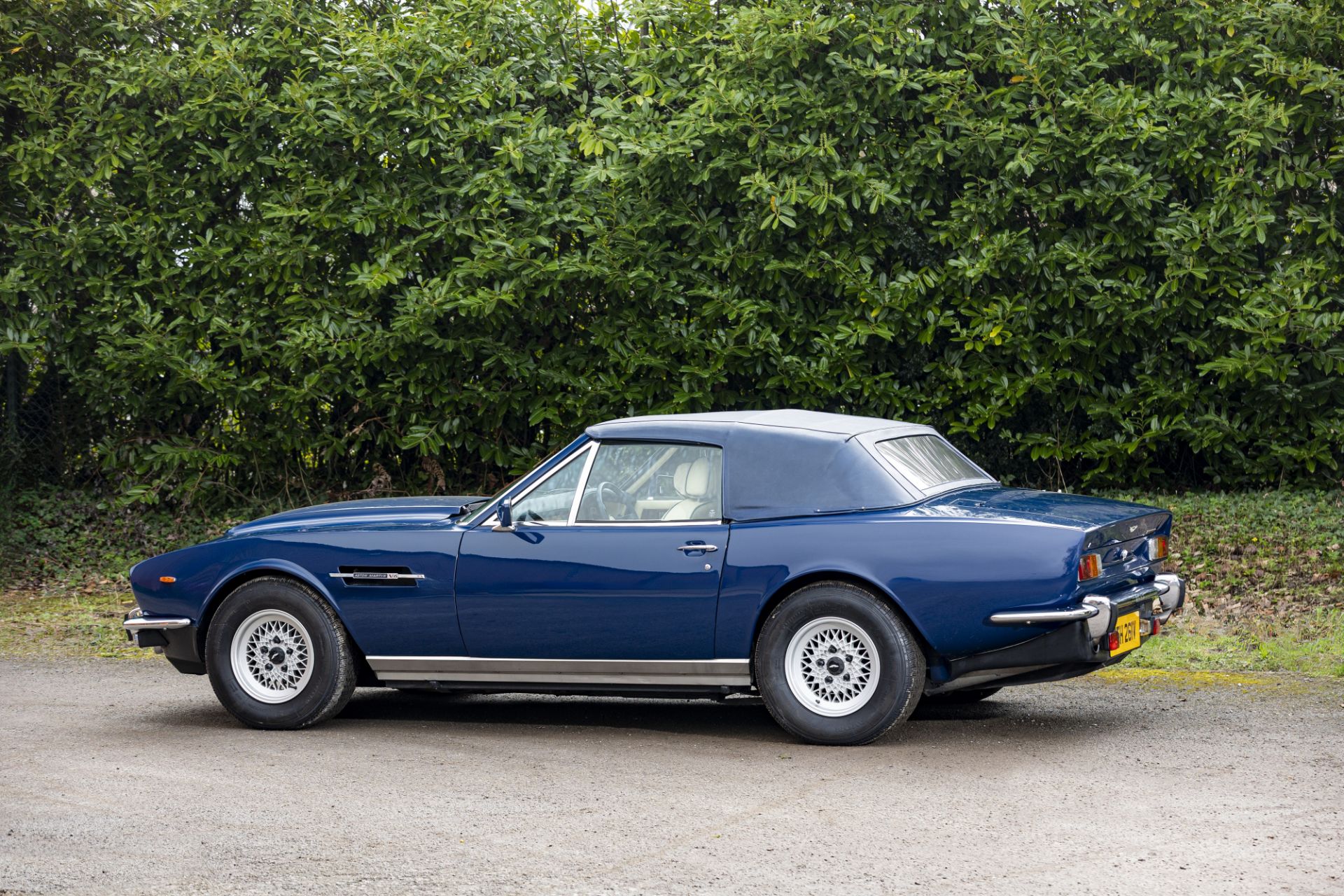 1980 Aston Martin V8 Volante - Image 9 of 29