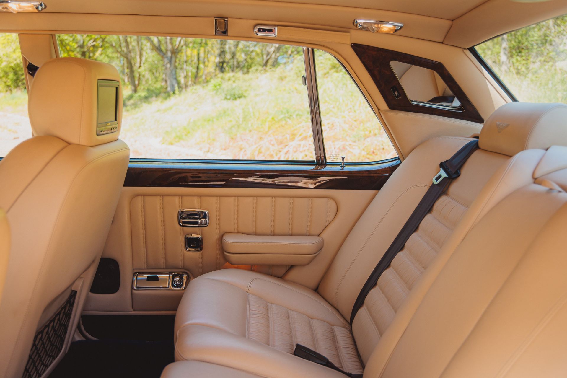 1998 Bentley Brooklands R Mulliner Offered From The Continental Performance Collection - 98 of 100 - Image 60 of 73