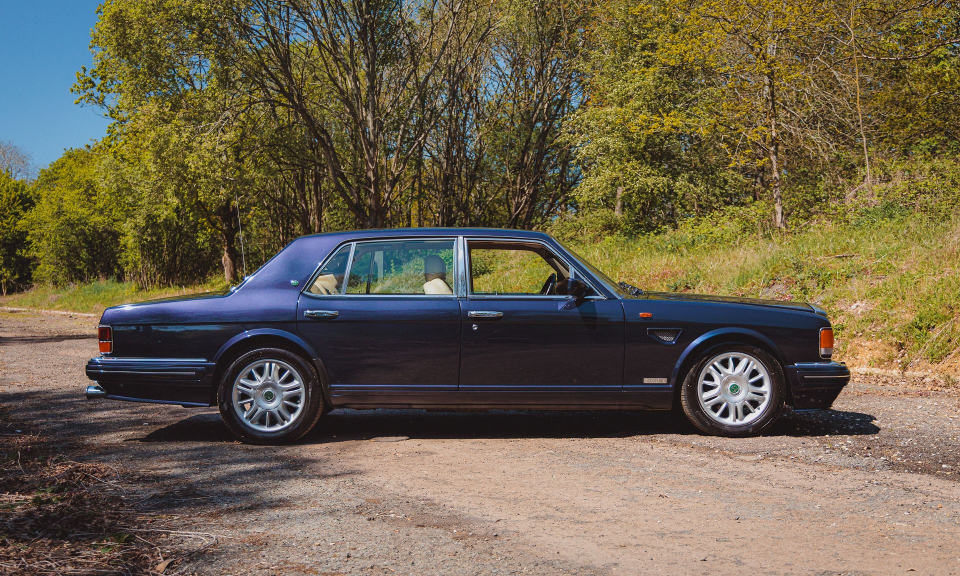 1998 Bentley Brooklands R Mulliner Offered From The Continental Performance Collection - 98 of 100 - Image 2 of 73