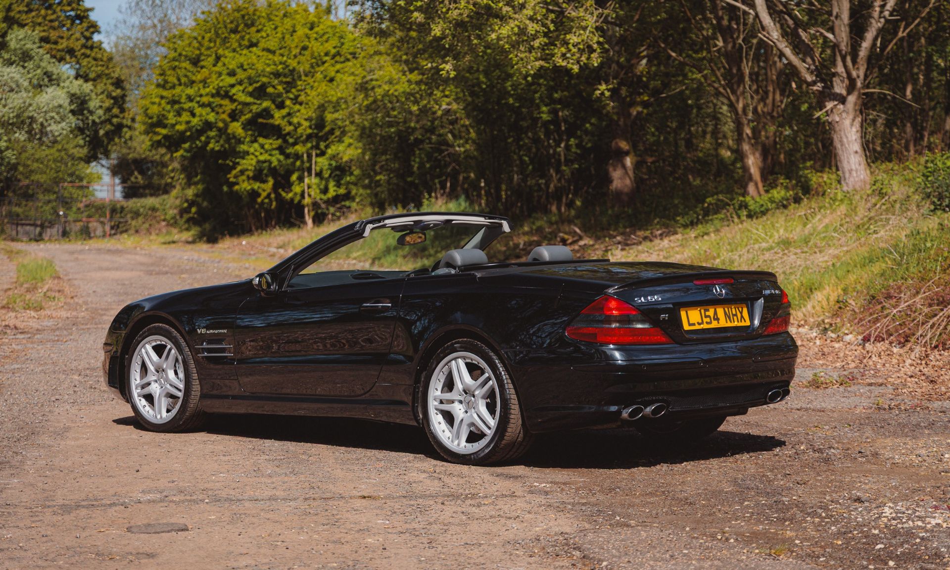 2004 Mercedes-Benz SL55 AMG F1 Performance Pack Offered From The Continental Performance Collection - Image 3 of 29