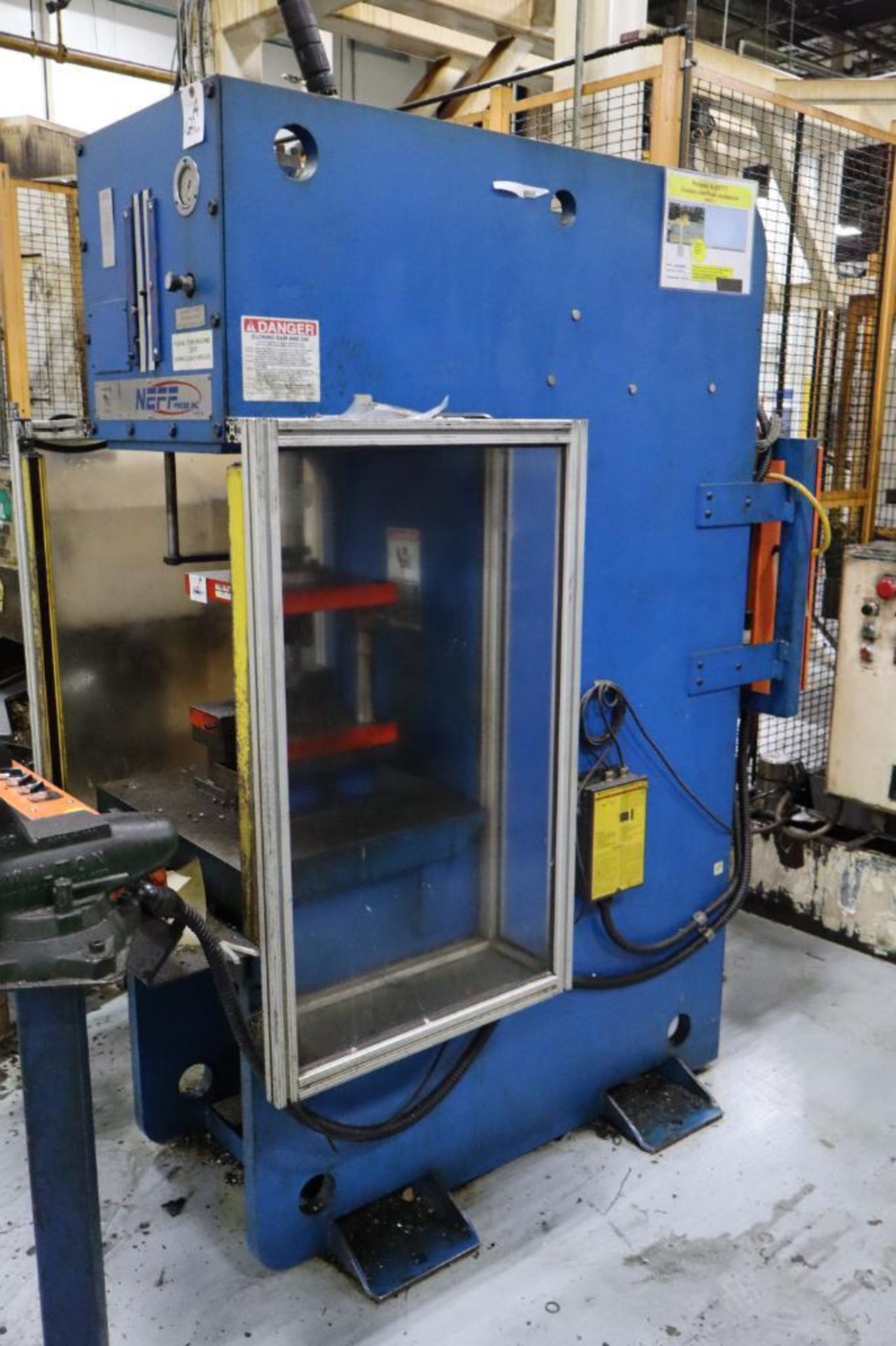 Neff 18.9 Ton C-Frame Hydraulic Press S/N 12162 - Image 3 of 3