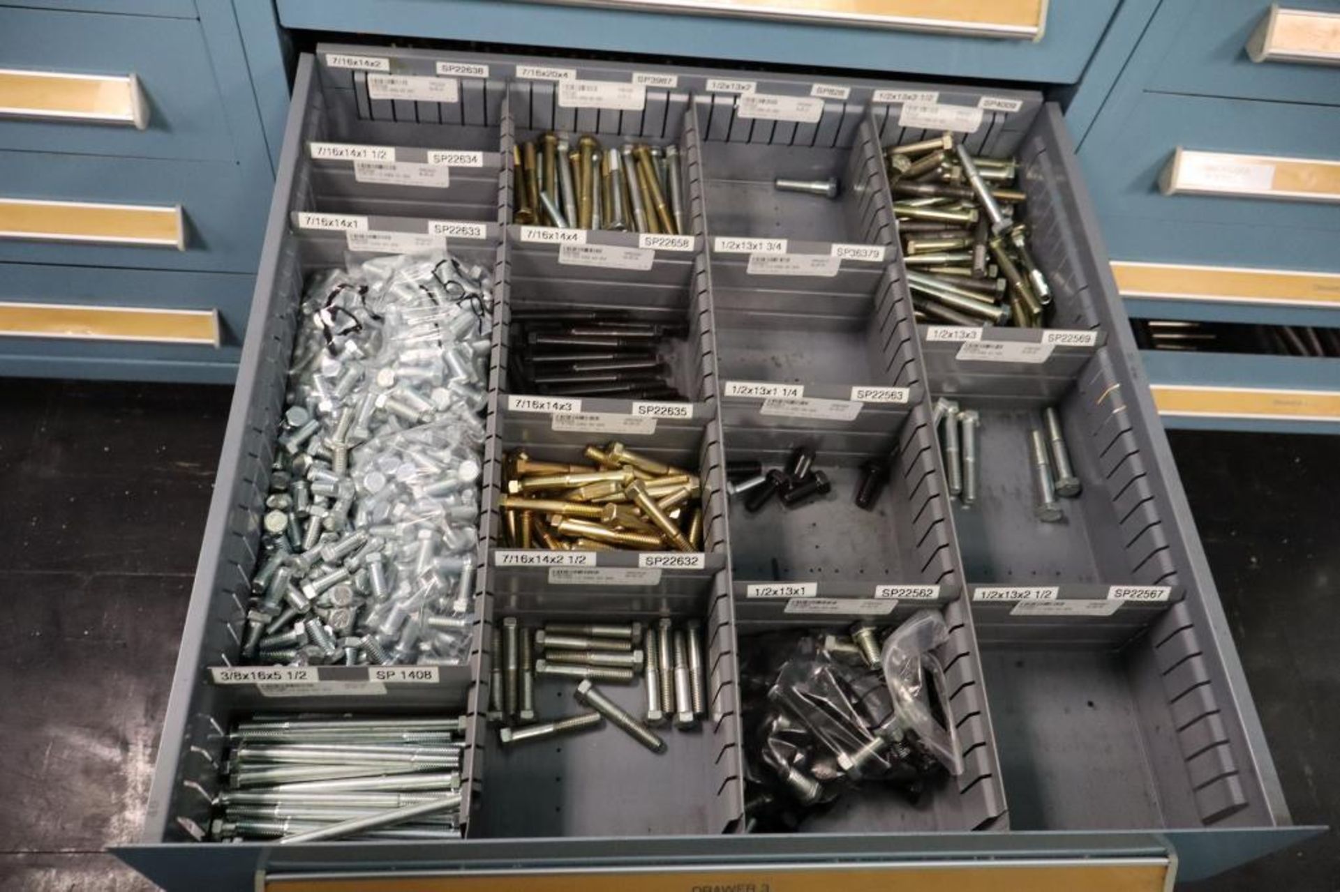 Contents of Cabinet to Include Assorted Fastner Hardware - Image 6 of 8
