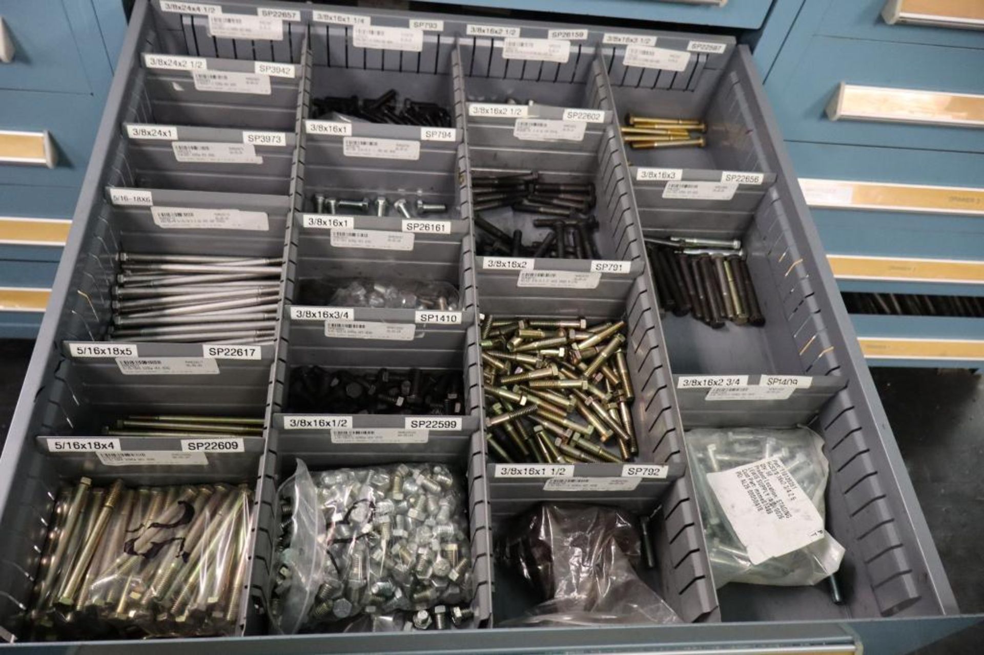 Contents of Cabinet to Include Assorted Fastner Hardware - Image 5 of 8