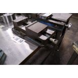 Kurt D675 6" Machine Vise