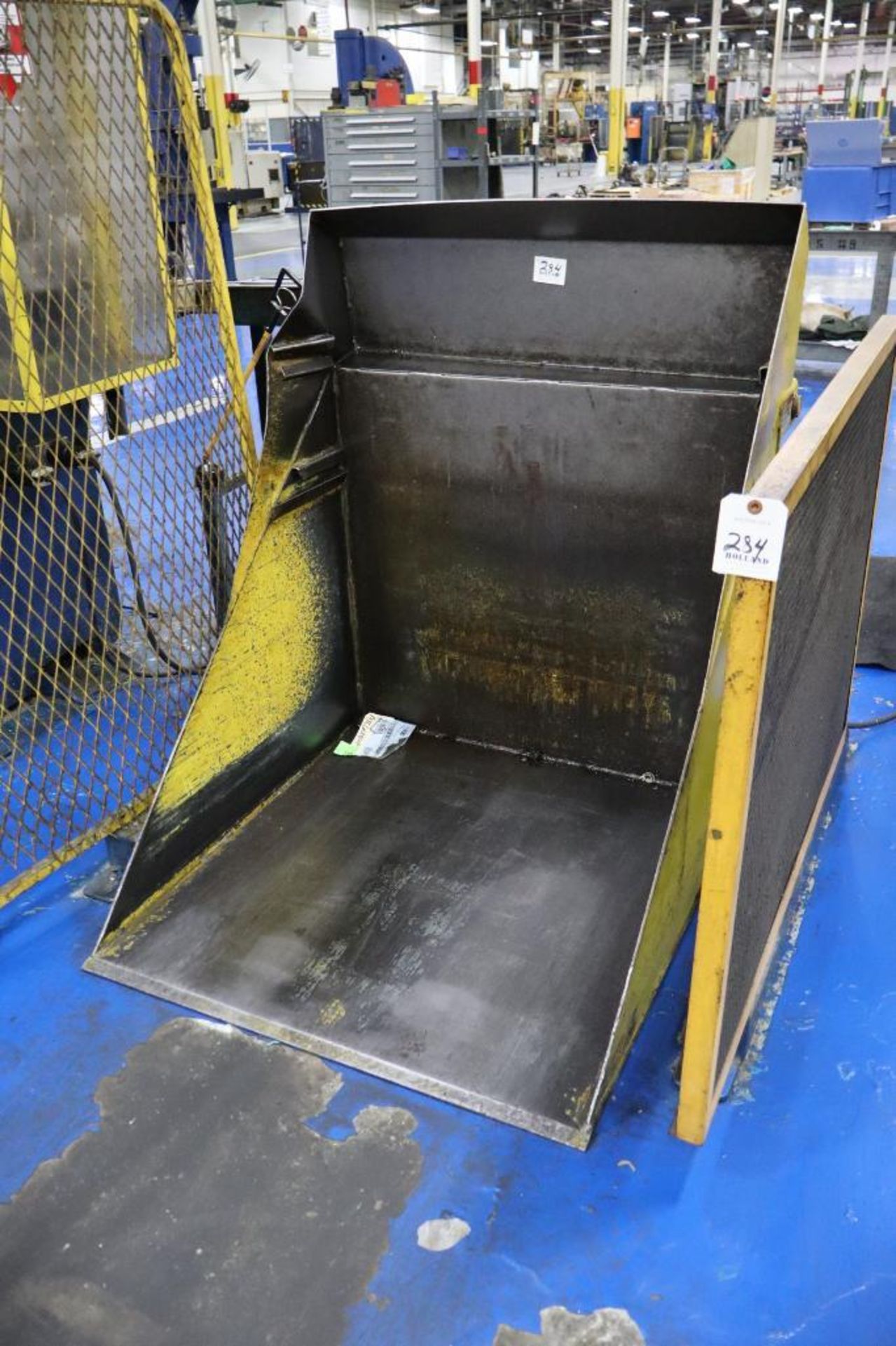 Pentalift 4,000 Lb. Capacity Tilt Table