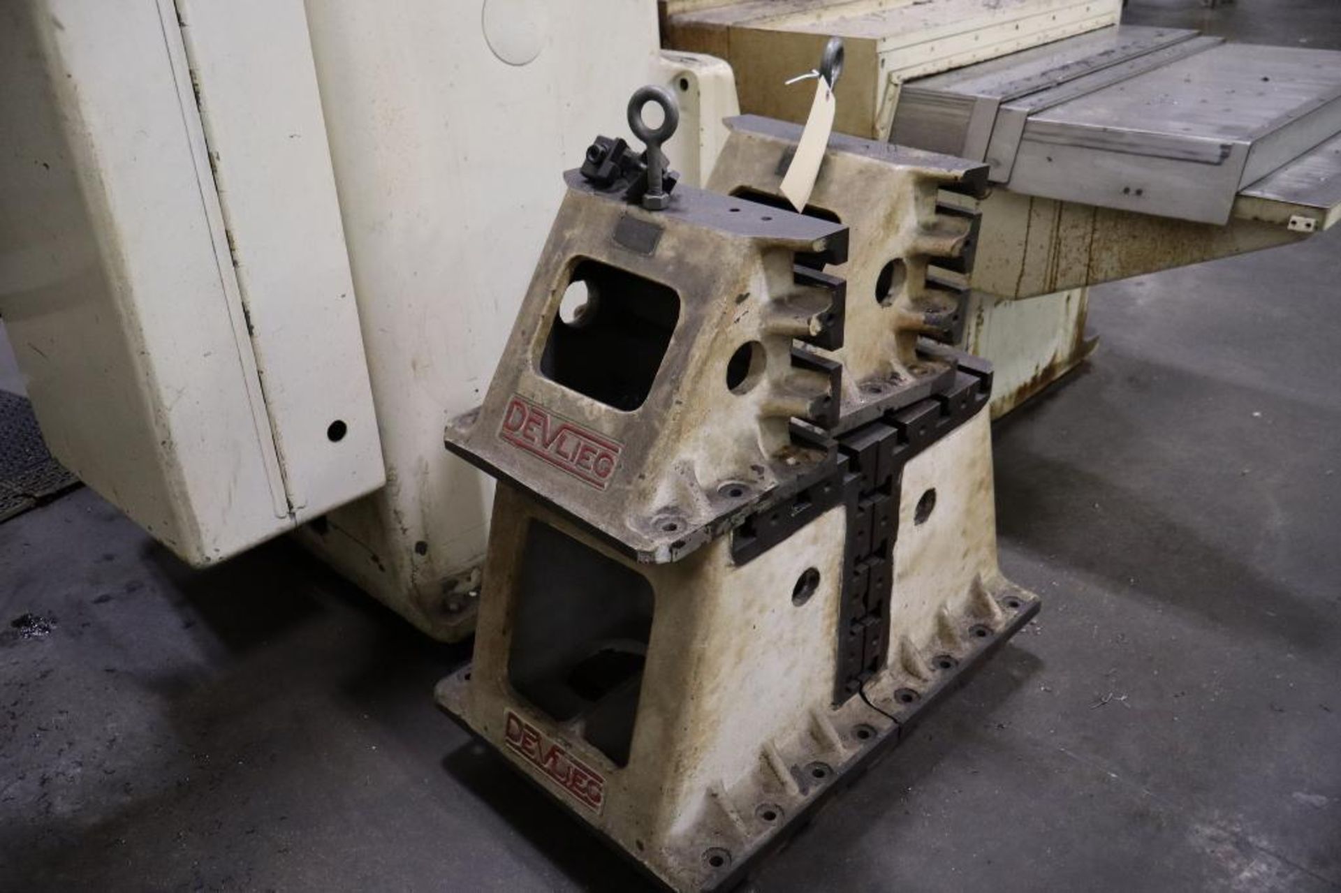Devlieg 3H-48 Spiramatic Jig Mill S/N 8723 DOM 1966 - Image 6 of 6