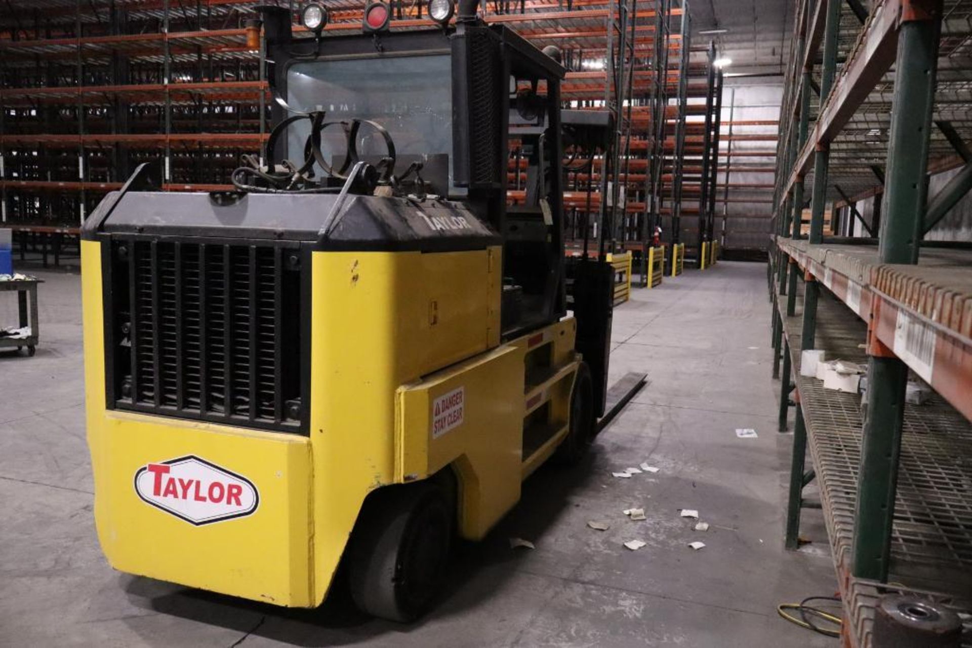 Taylor TC300S 30,000 Lb. Capacity Forklift Truck, Ford LSG-875I V-8 Propane Engine, 96"L x 8"W x 3" - Image 4 of 13