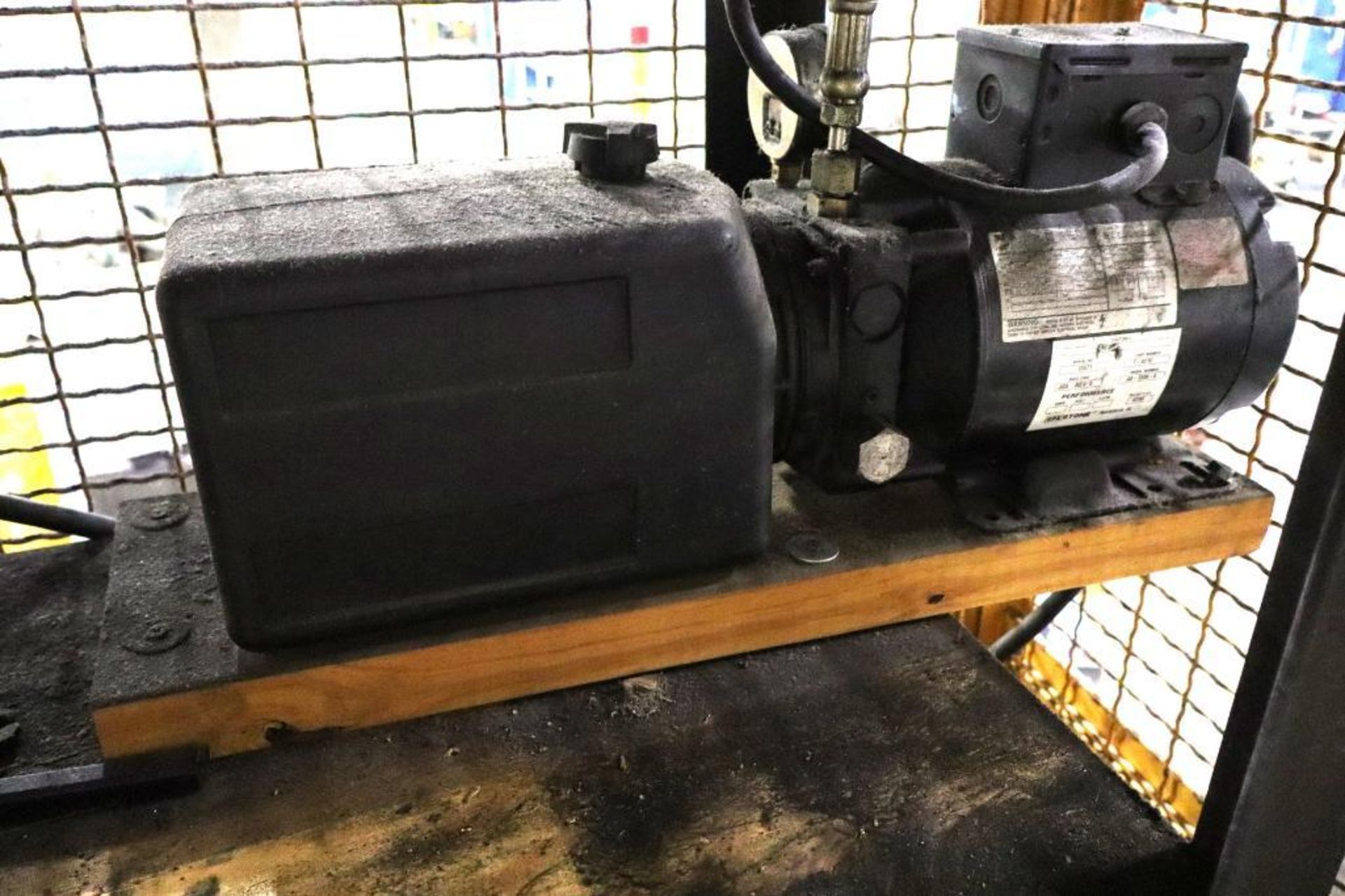 Weatherhead ColloCrimp T400 Crimping Machine with Dies - Image 2 of 3