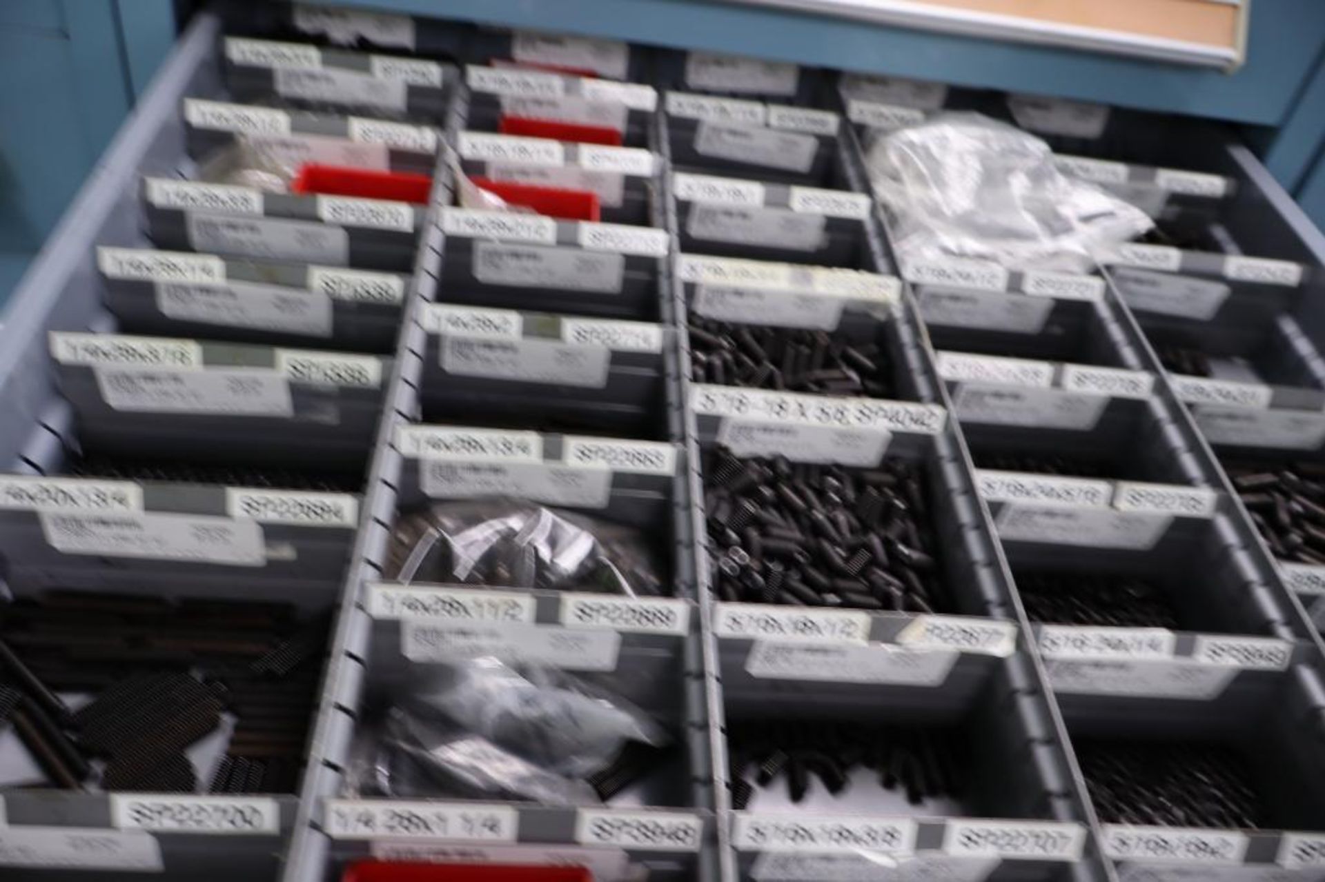 Contents of Cabinet to Include Specialty Fasteners - Image 4 of 8
