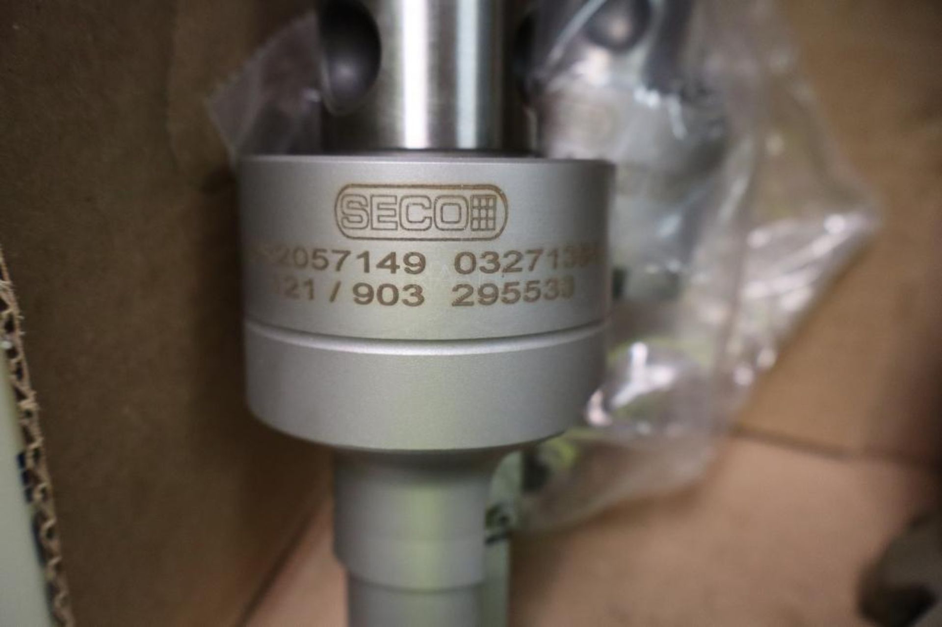 (2) Seco RH-500.22-0371364 Milling Insert Holders with (3) Taper 40 Shell Mills - Image 2 of 2