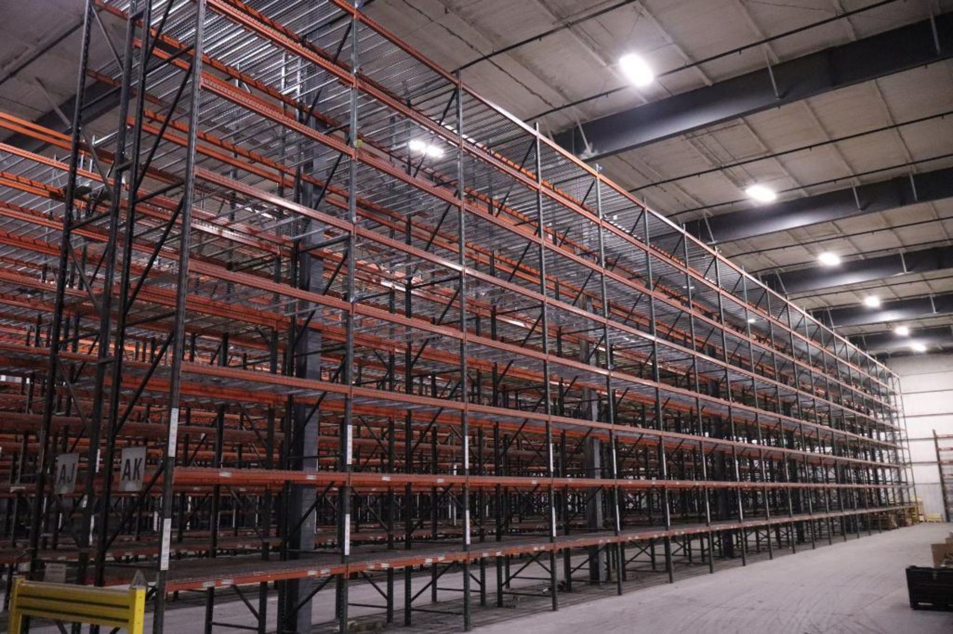(38) Ridg-U-Rack RUR H43 Pallet Racking Sections, 32' Uprights, 8' Beams, Slotted Style, XL Footplat