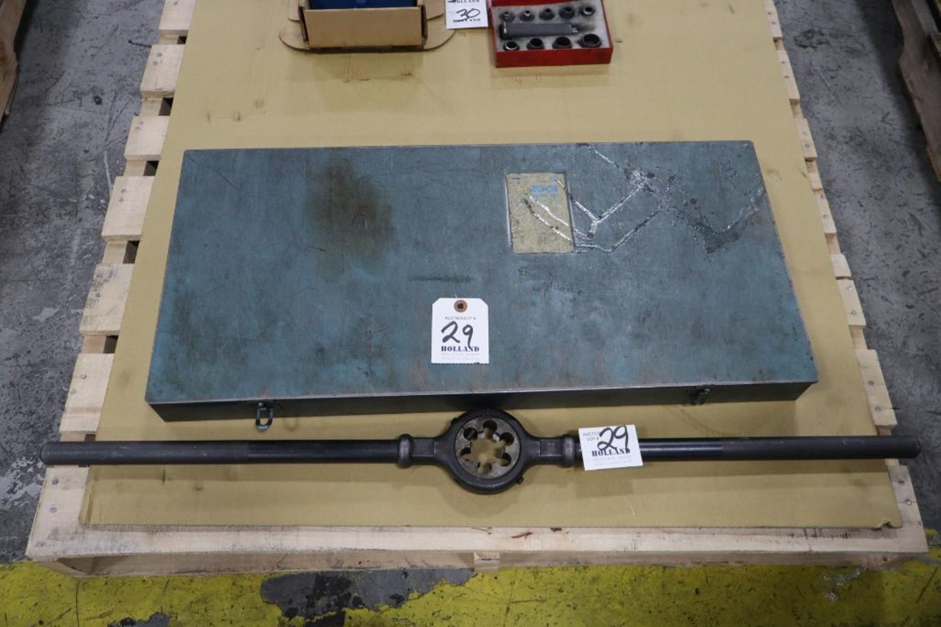 Greenley Metric Tap & Die Set with GTD 48" Die Handle