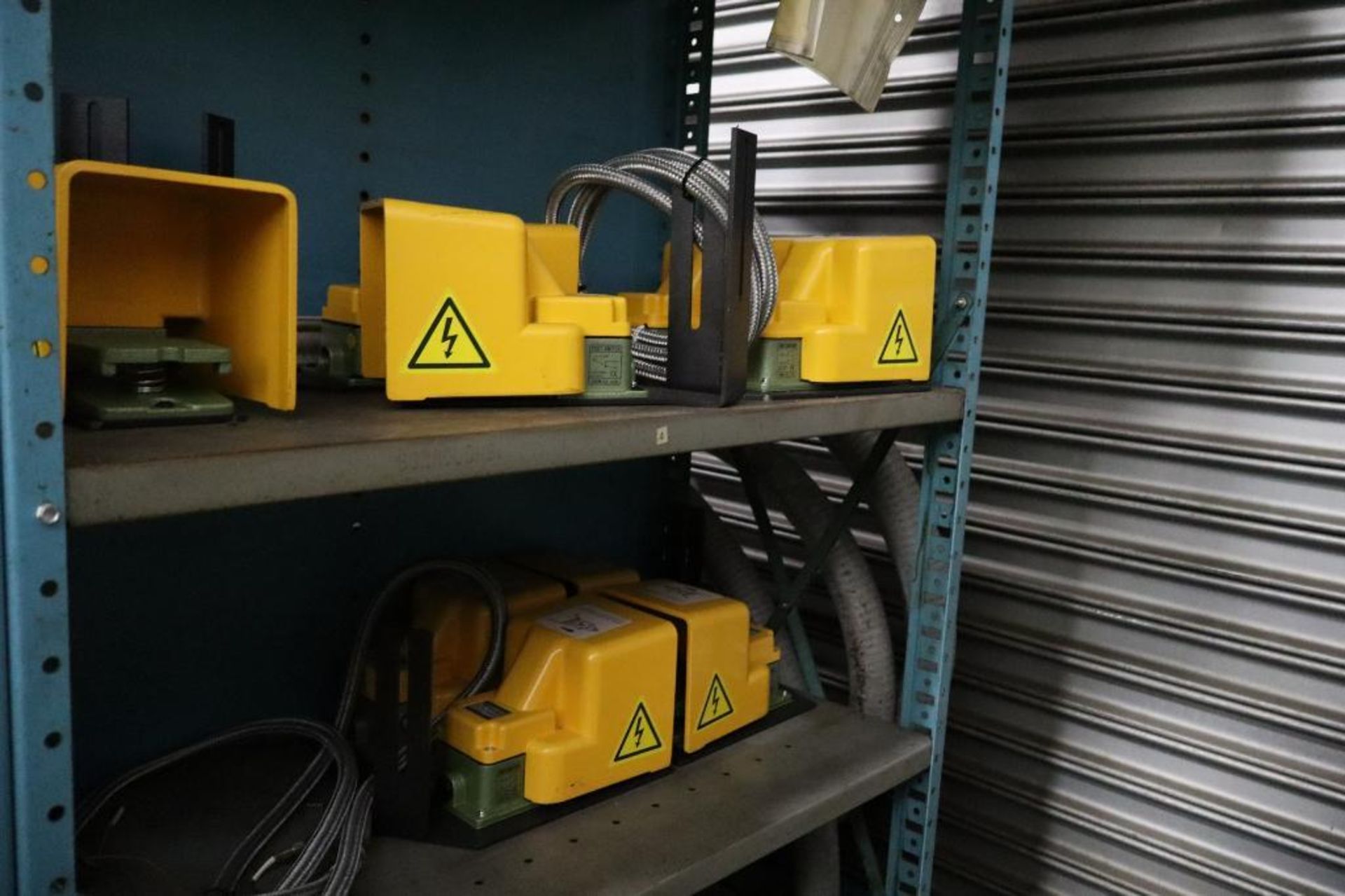 Contents of Machine Repair Tool Crib on (5) Metal Shelving Units - Image 16 of 16