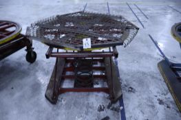 Southworth Spring Actuated Pallet Positioner, 4000 Lb. Capacity, 42