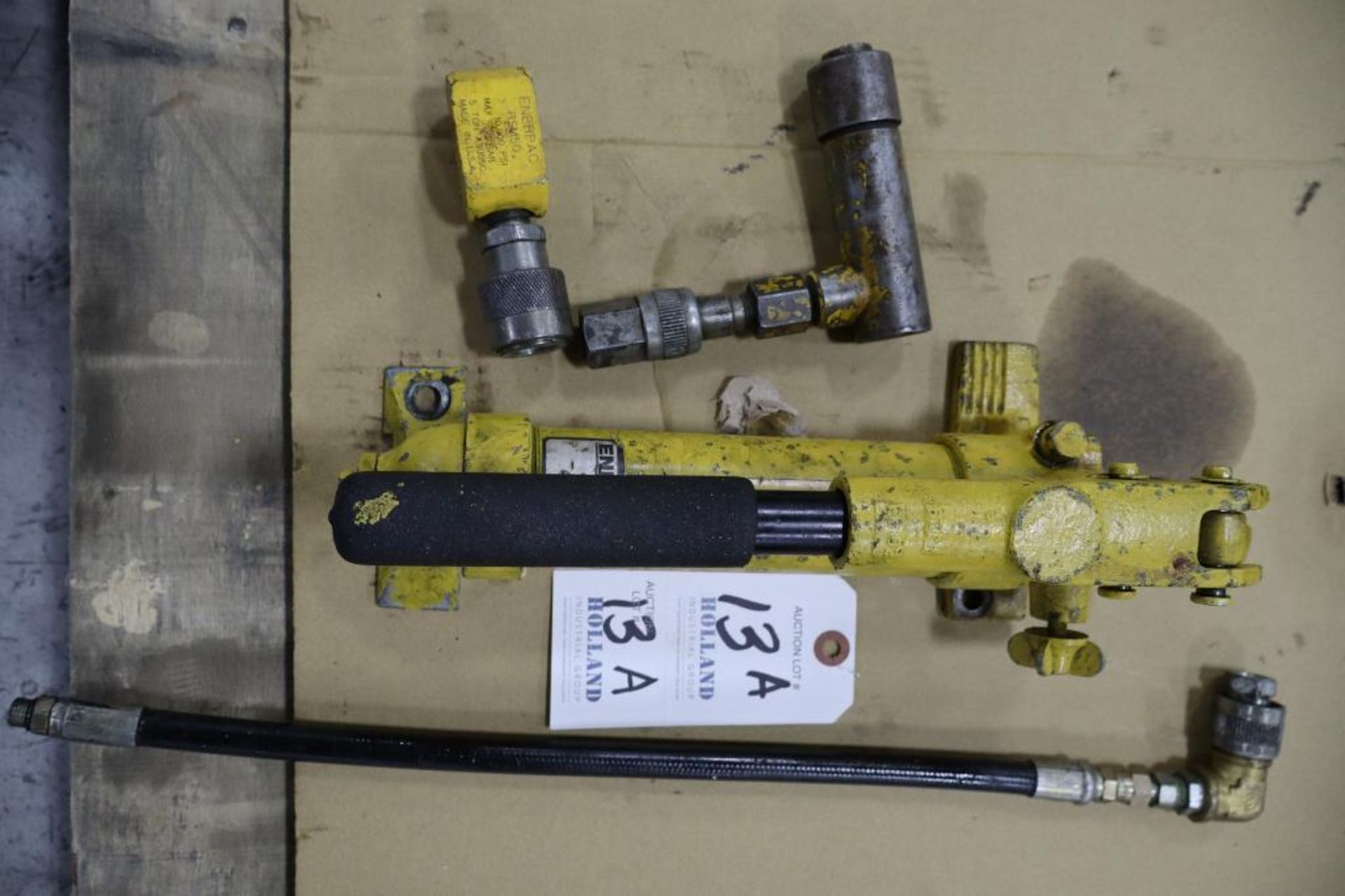 Enerpac Single speed Hydraulic Hand Pump with (2) Enerpac Rams
