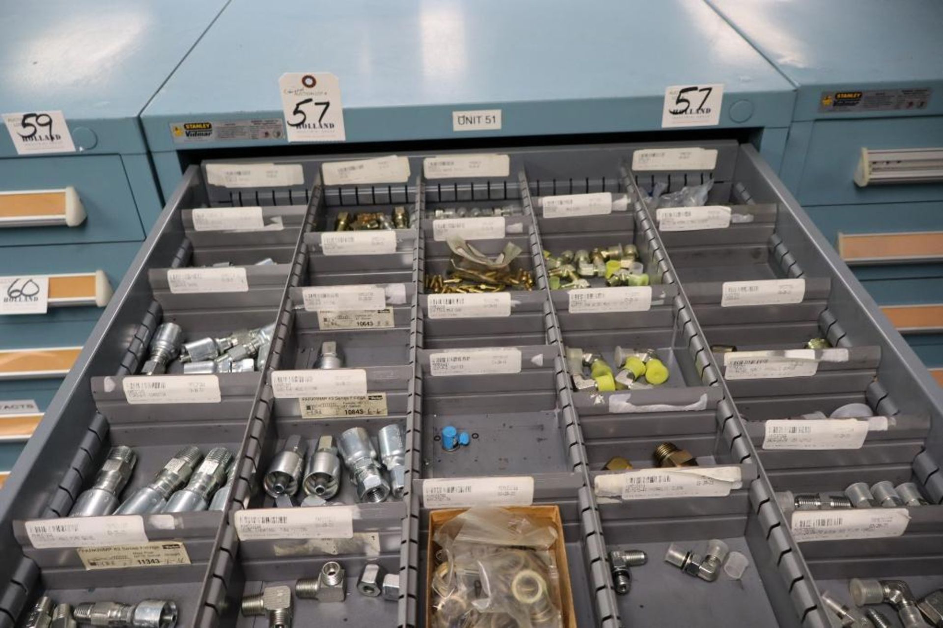 Contents of Cabinet to Include Parker Hydraulic Hose Fittings, Parcrimp 43 Series Fittings - Image 3 of 9