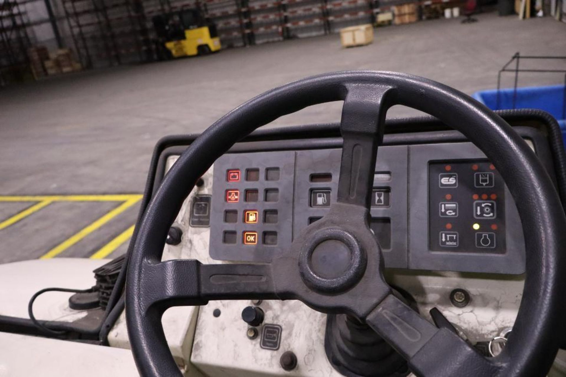Tennant Ride on LPG Floor Sweeper 74002123.5 Hrs. S/N 7400-5881 - Image 3 of 4