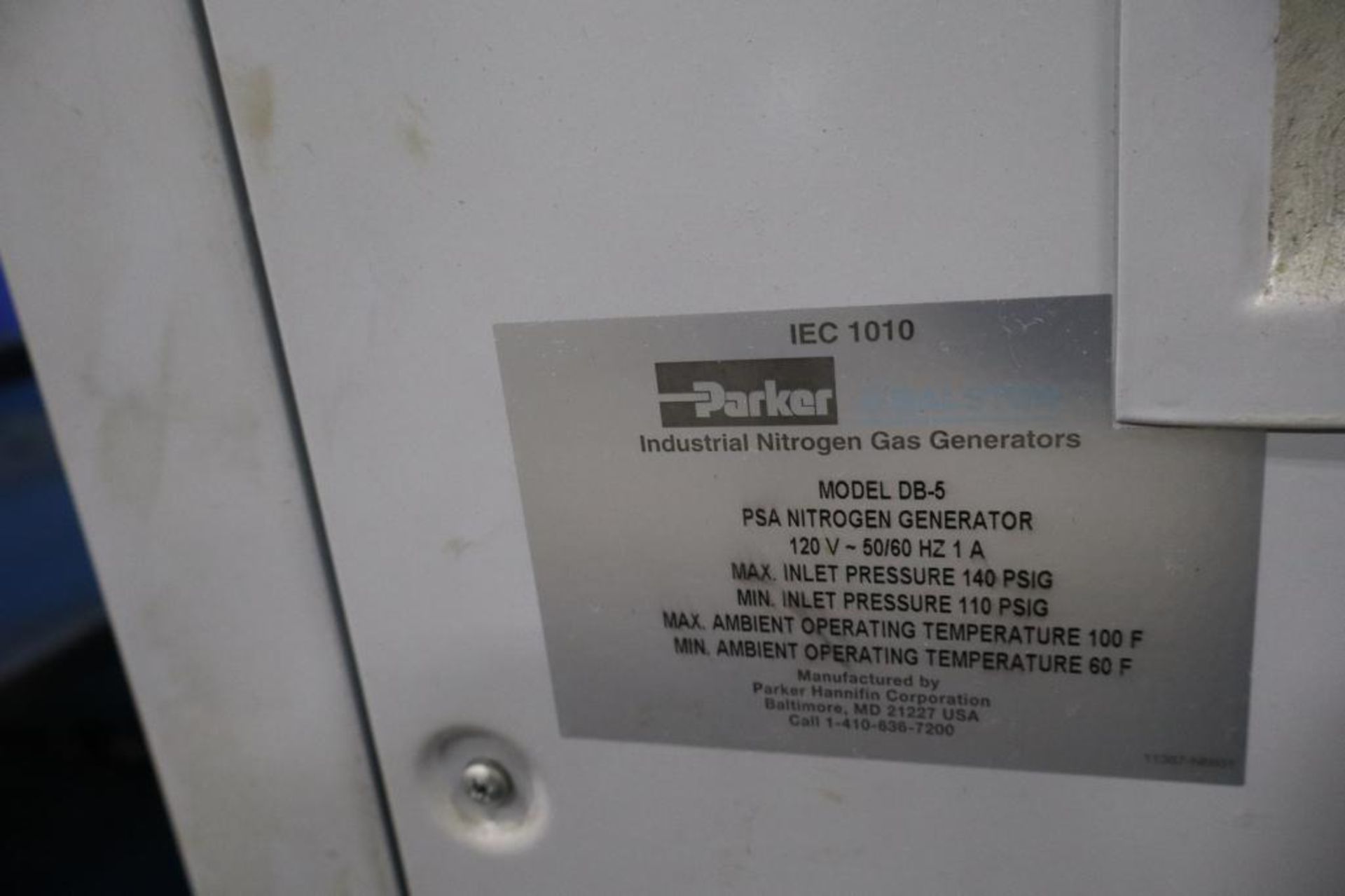 Parker DB-5 PSA Dual Bed Series Nitrogen Generator S/N 6471 with Parker Surge Tank - Image 5 of 6