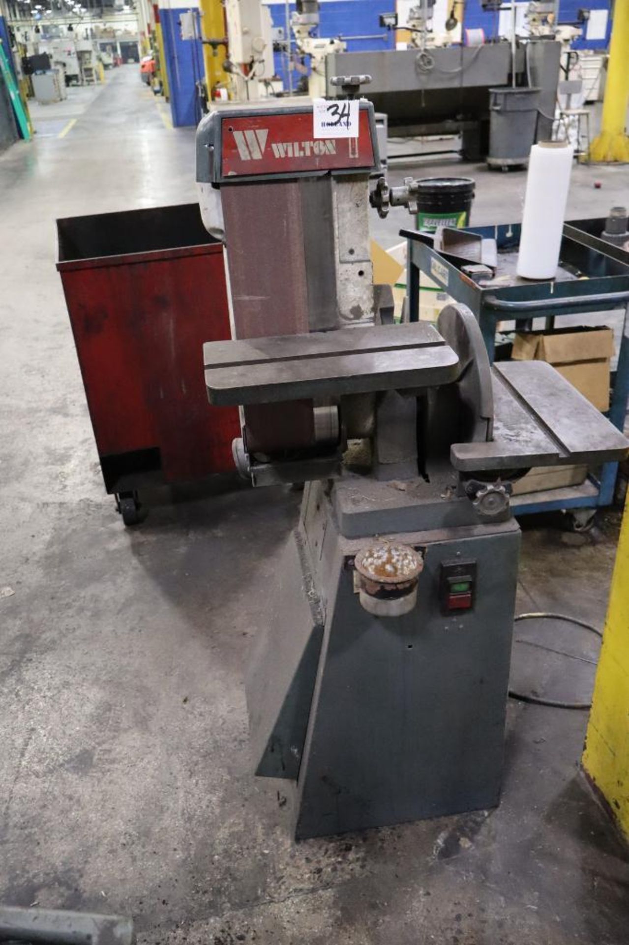 Wilton Combination Sander with 12" Disk and 6" Belt, Adjustable Tables