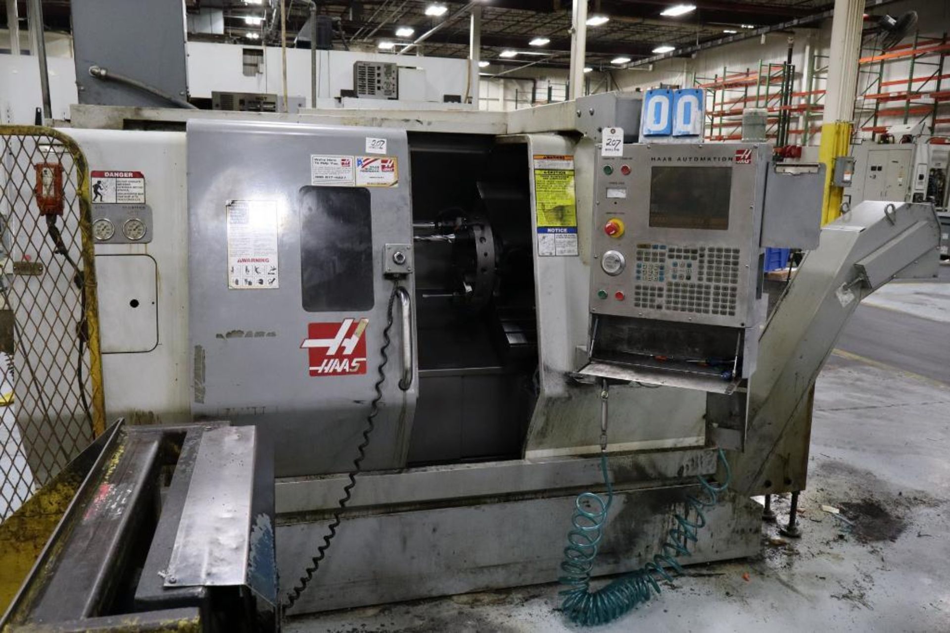 Haas SL-20T CNC Lathe S/N 3074247 DOM 07/06