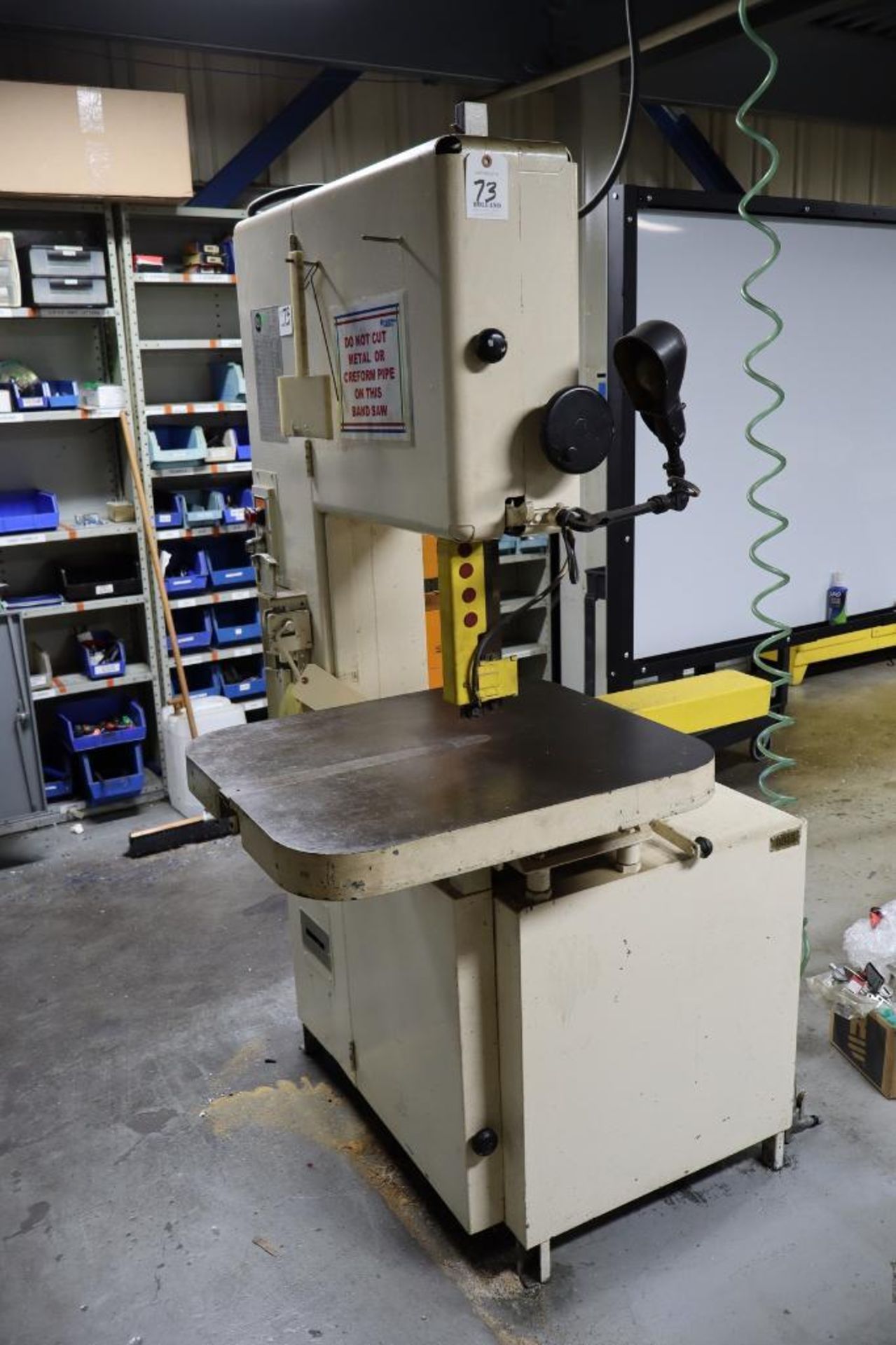 Grob 4V-18 Variable Speed Vertical Bandsaw S/N 2131 DOM 1974 - Image 2 of 4