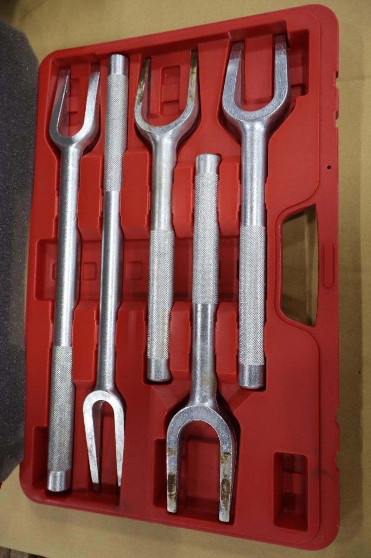 Posi Lock 113 Caged Jaw Gear Puller with Westward Separator Set - Image 2 of 2